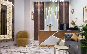 Hostal Mh Borj