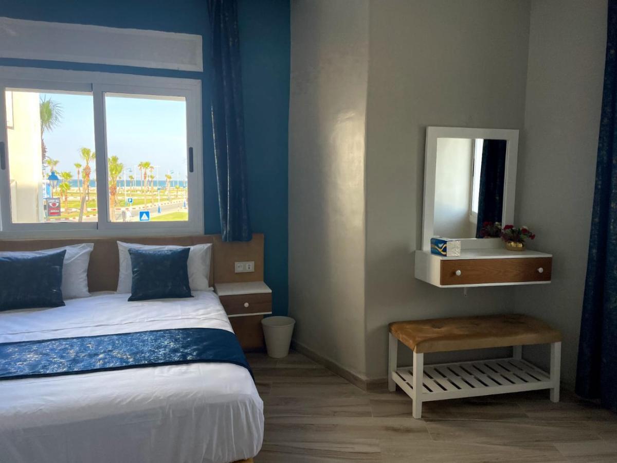 Hostal Mh Borj Martil Extérieur photo